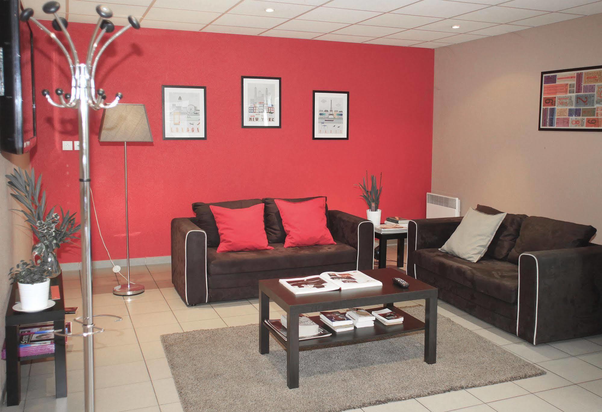 Comfort Aparthotel Aix Le Tholonet Екстериор снимка