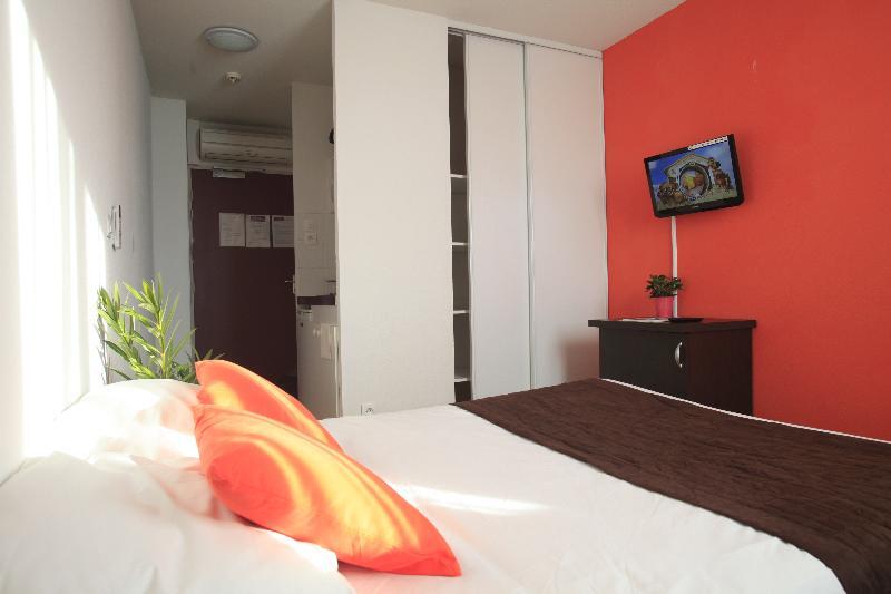 Comfort Aparthotel Aix Le Tholonet Екстериор снимка