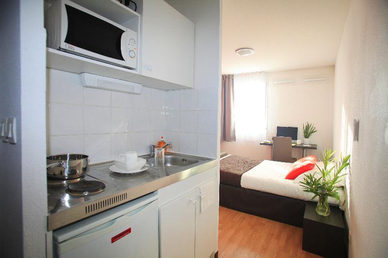 Comfort Aparthotel Aix Le Tholonet Екстериор снимка
